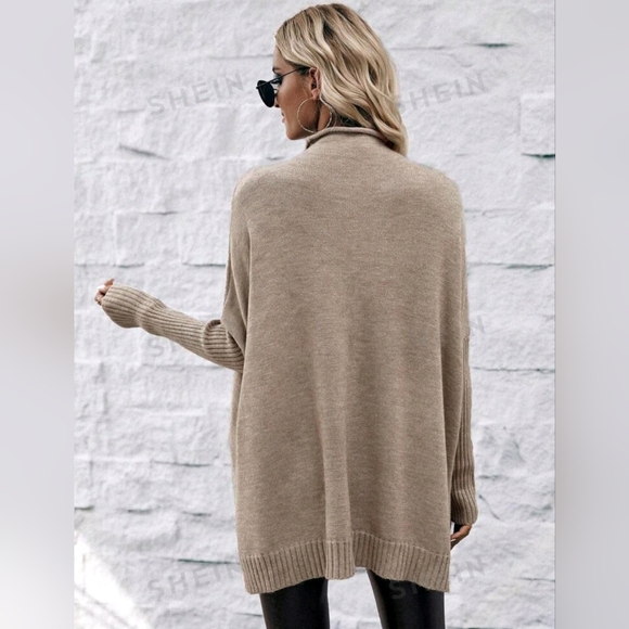 Black mock neck batwing sweater - Picture 4 of 5